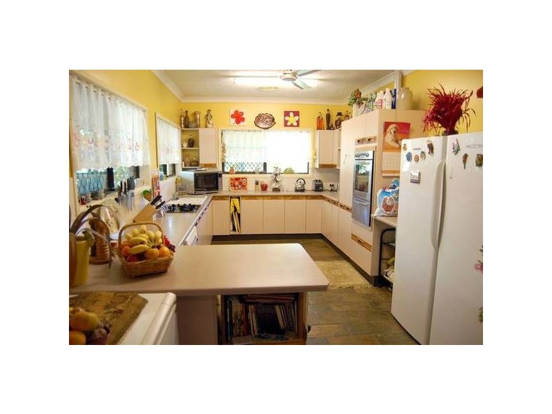 6. Oldenburg Place, Kelso QLD 4815