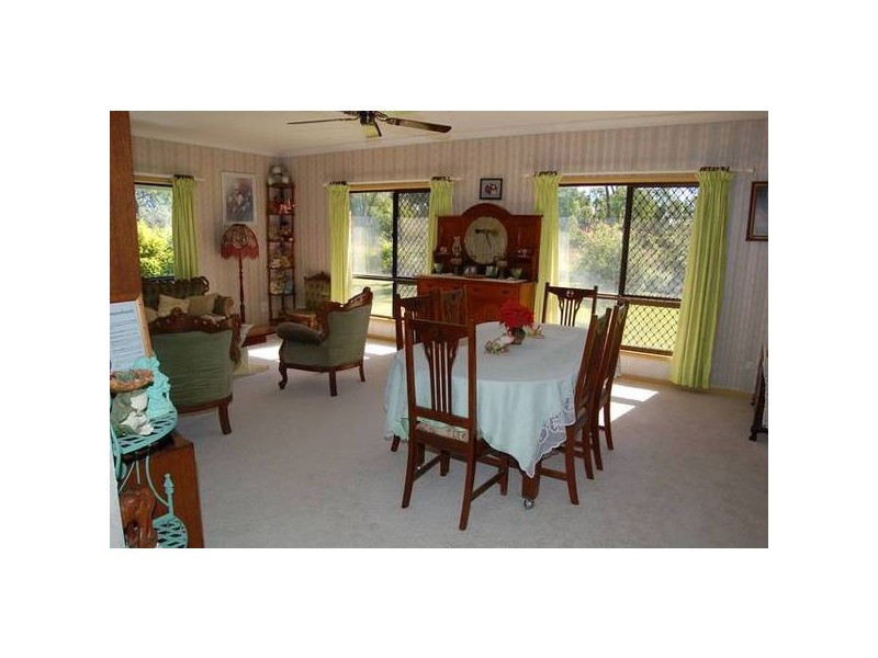 6. Oldenburg Place, Kelso QLD 4815