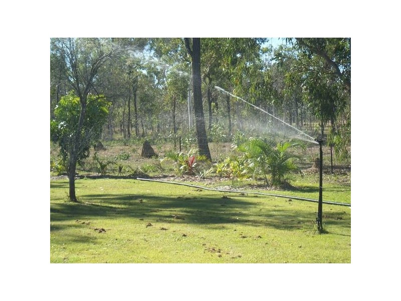 9 Holstein St., Black River QLD 4818