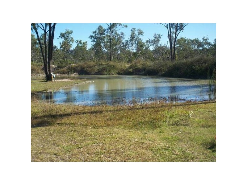 9 Holstein St., Black River QLD 4818