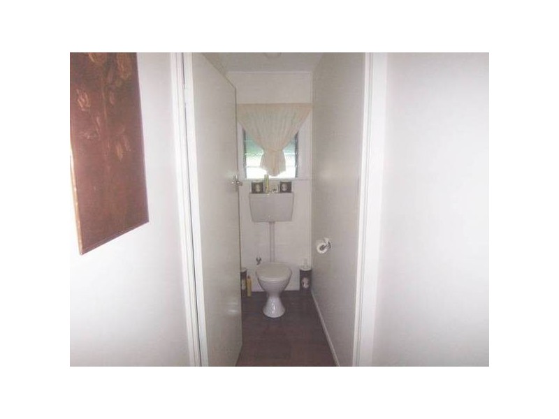 Carlisle St., Cranbrook QLD 4814