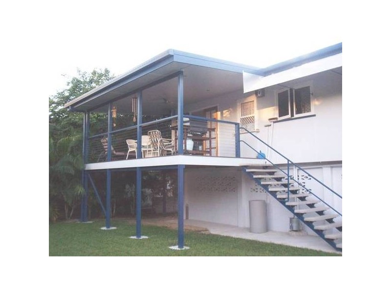 Carlisle St., Cranbrook QLD 4814