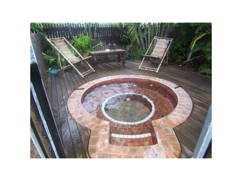 Condor St., Condon QLD 4815