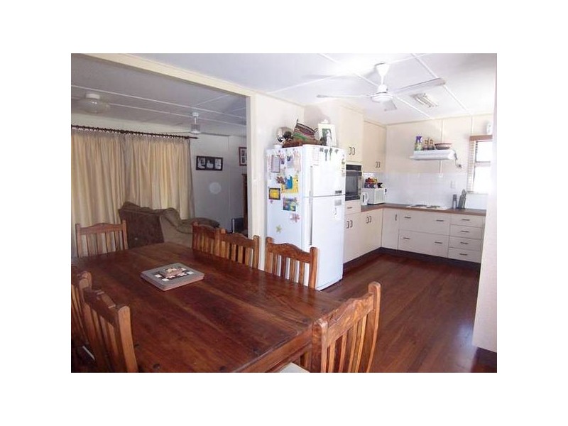 Illoura Street, Cranbrook QLD 4814