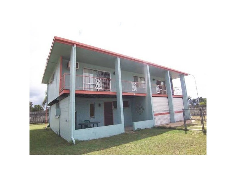 52 Lanark St., Kirwan QLD 4817