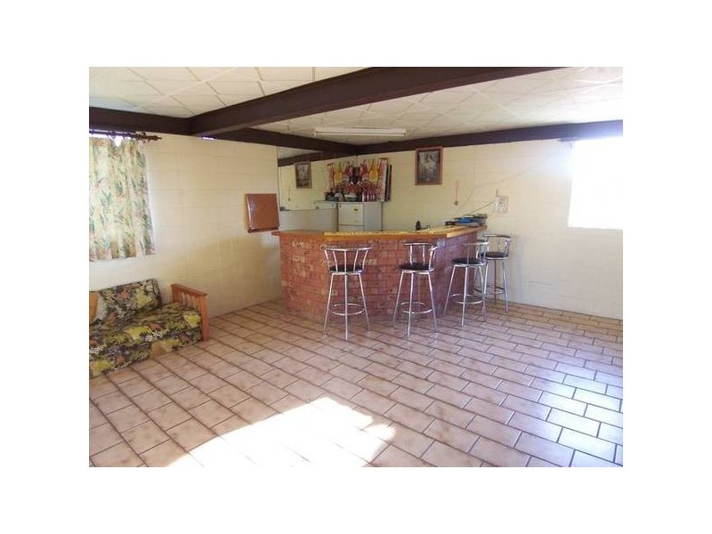 52 Lanark St., Kirwan QLD 4817