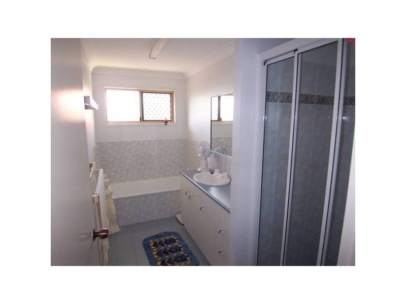 11 Oriole Ct., Kirwan QLD 4817