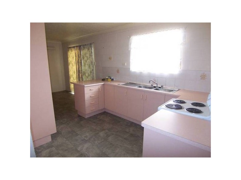 Tait St., Kelso QLD 4815