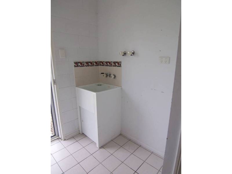 43 Chiquita Ave., Rasmussen QLD 4815