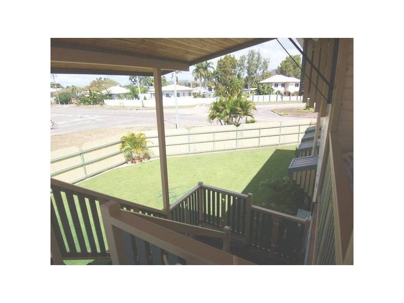 45 Hammett St., Currajong QLD 4812