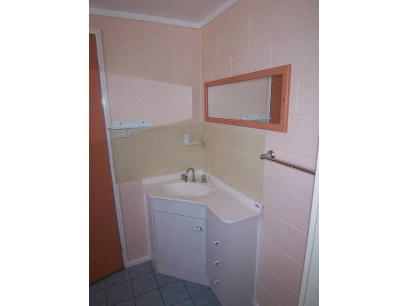 45 Hammett St., Currajong QLD 4812