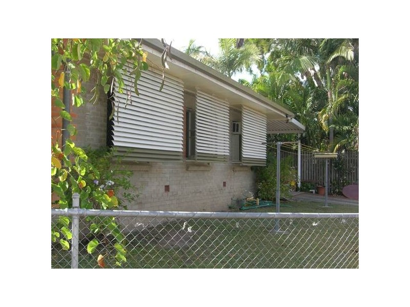 48 Camp St., Mundingburra QLD 4812