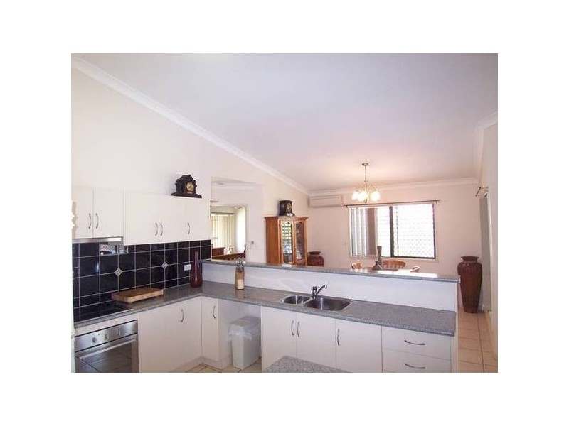 12 Elton Drive, Kelso QLD 4815