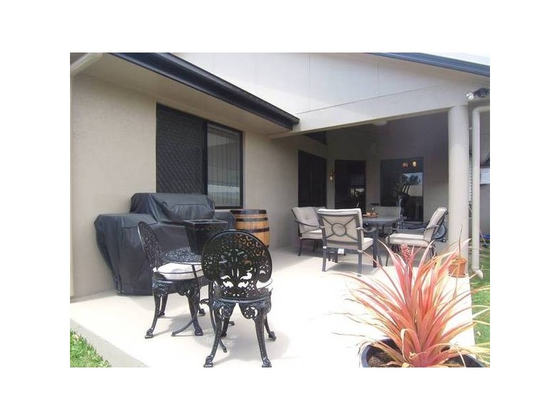 12 Elton Drive, Kelso QLD 4815