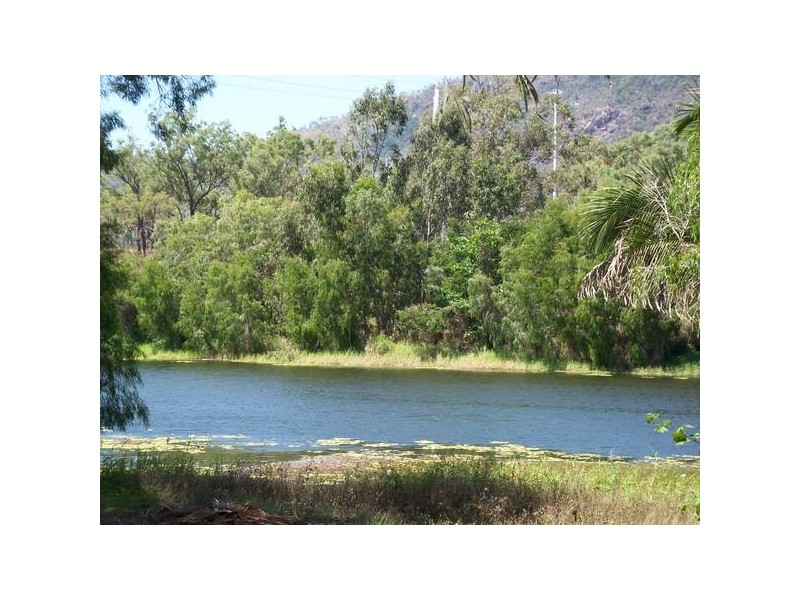 1256 Riverway Dve., Kelso QLD 4815