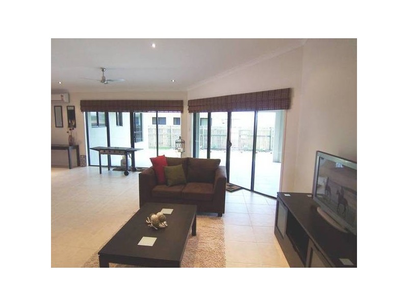 44 Sandplover Cct. Kalynda Chase, Kirwan QLD 4817