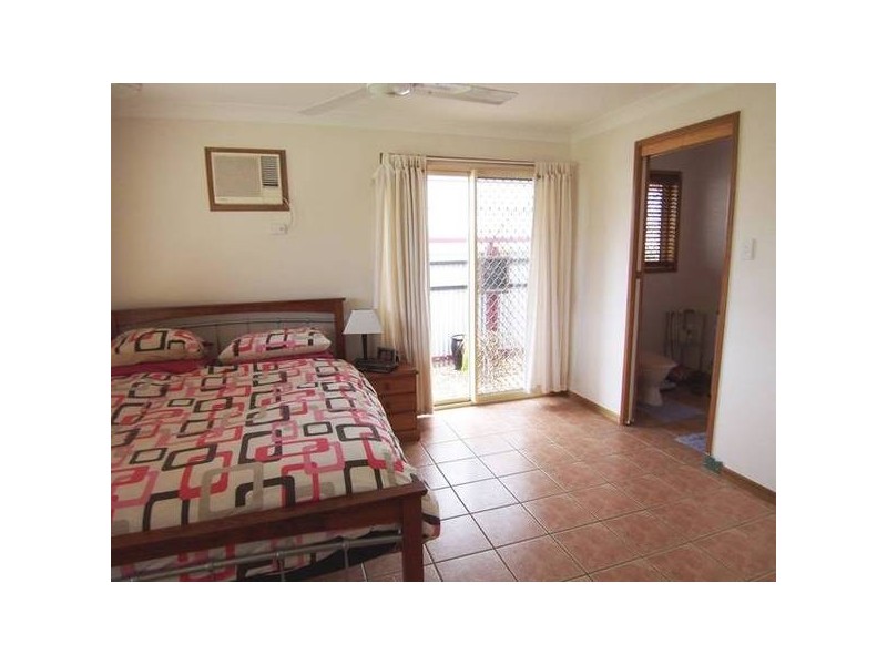 20 Templeton Cres., Douglas QLD 4354