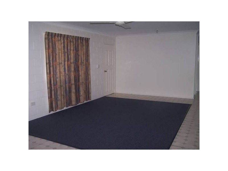 31 Wayne St., Kelso QLD 4815