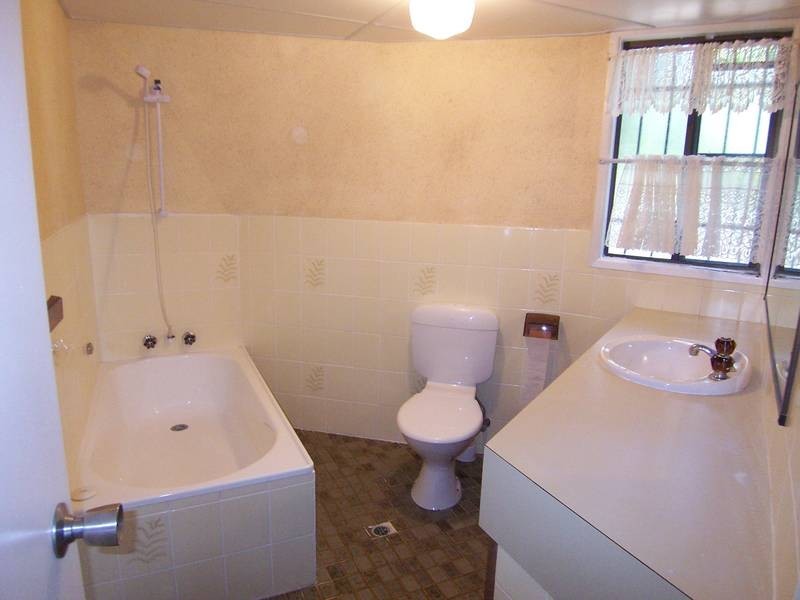 8 Diamantina St., Wulguru QLD 4811