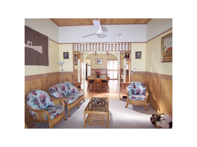 45. Hammett St., Currajong QLD 4812