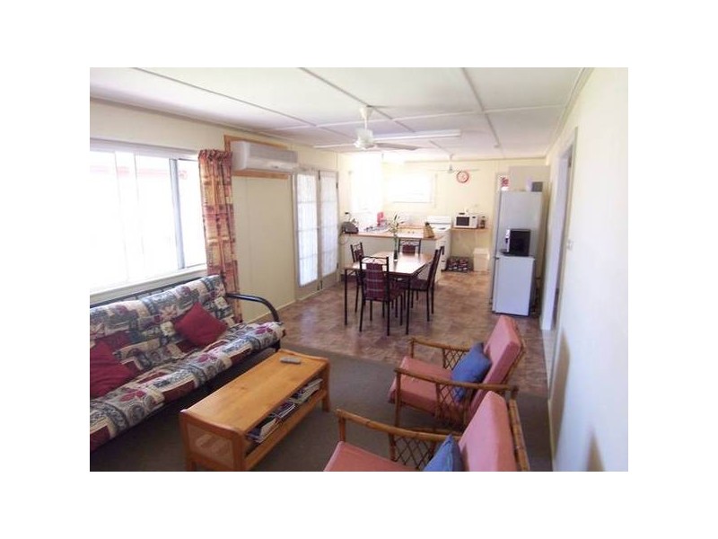 45. Hammett St., Currajong QLD 4812