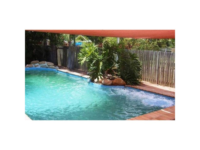 6 Miles Ave., Kelso QLD 4815