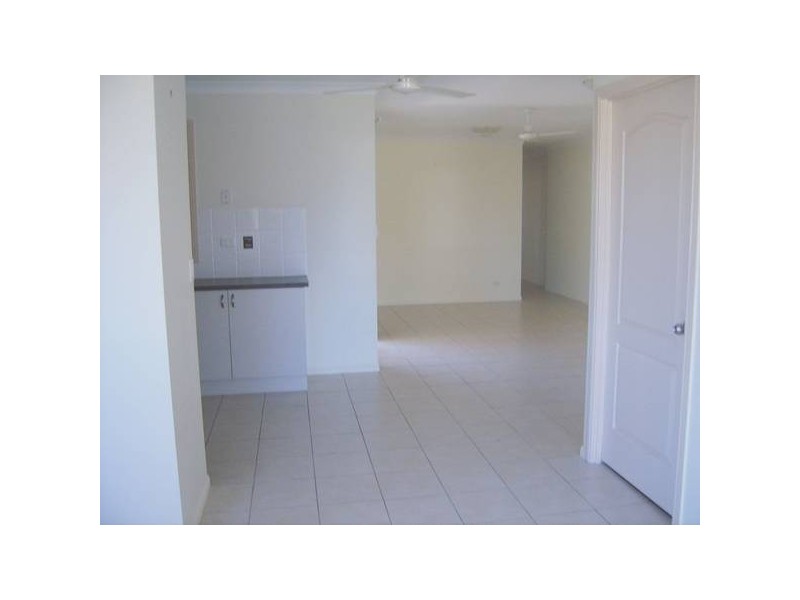 30 Janelle St., Kelso QLD 4815