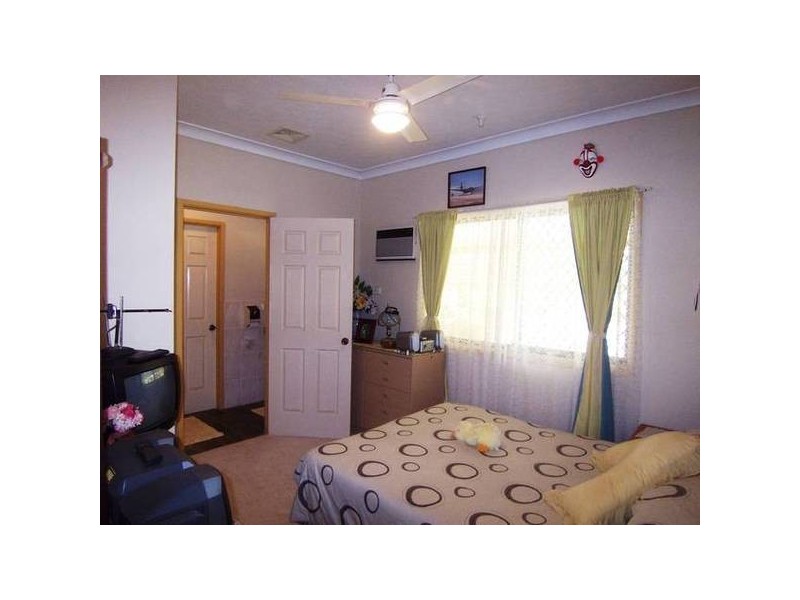 6 Oldenburg Place, Kelso QLD 4815