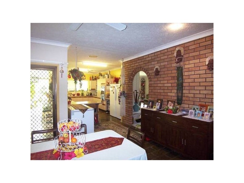 6 Oldenburg Place, Kelso QLD 4815