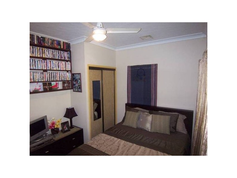 6 Oldenburg Place, Kelso QLD 4815