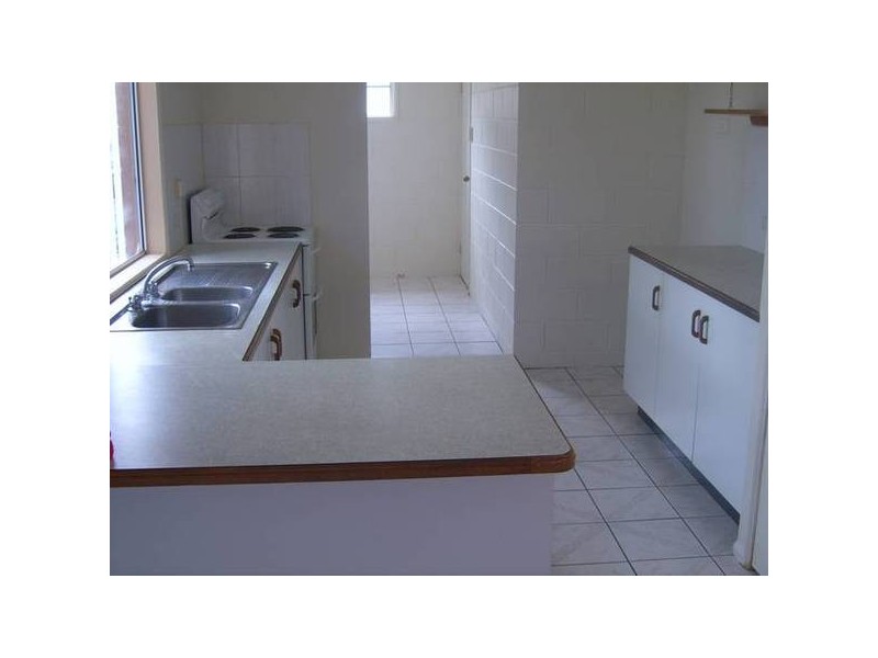 38 Eliza St., Kelso QLD 4815