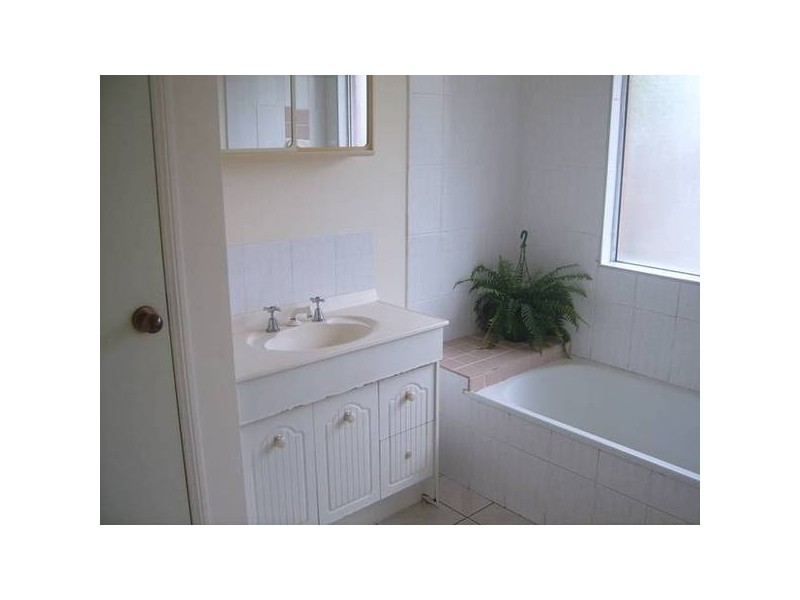 38 Eliza St., Kelso QLD 4815