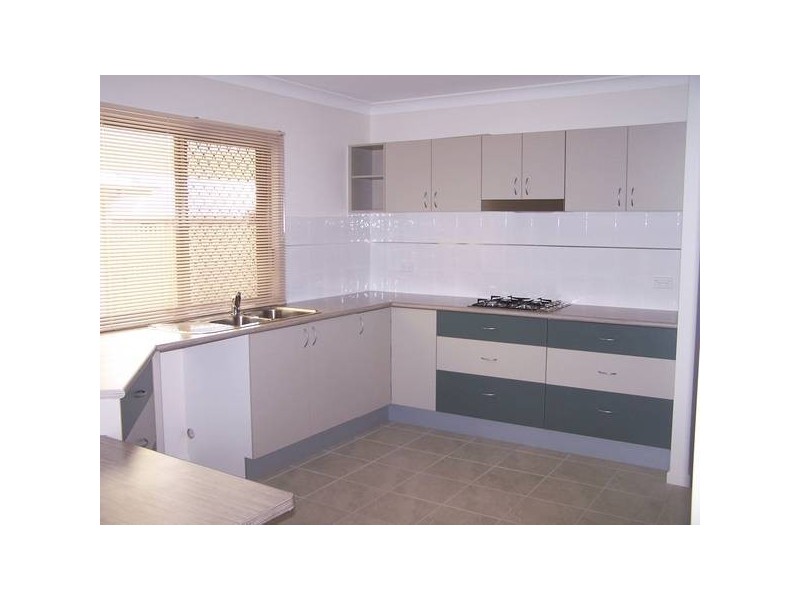 17 Aspley Dve., Kirwan QLD 4817