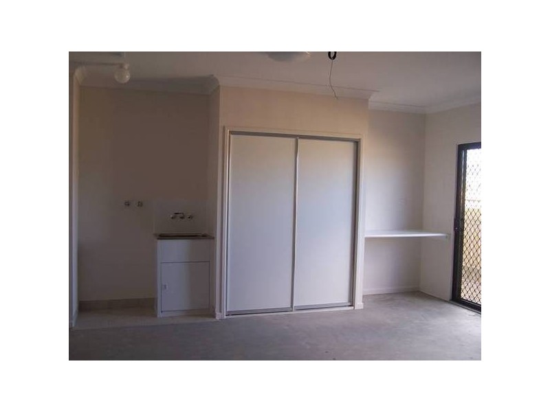 17 Aspley Dve., Kirwan QLD 4817
