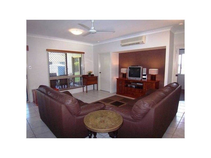 14 St Pauls Court, Mount Louisa QLD 4814