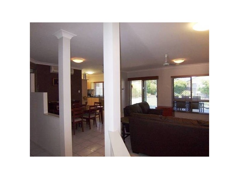 14 St Pauls Court, Mount Louisa QLD 4814