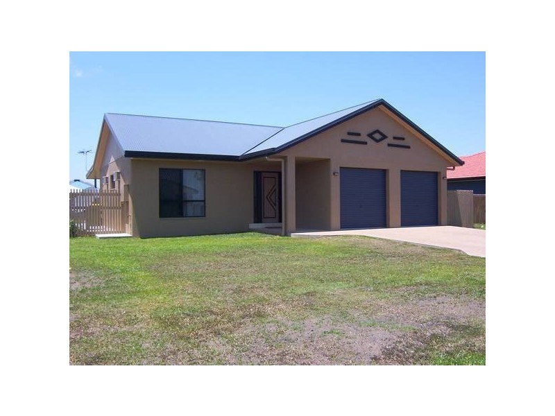 30 Squires Crescent, Kirwan QLD 4817