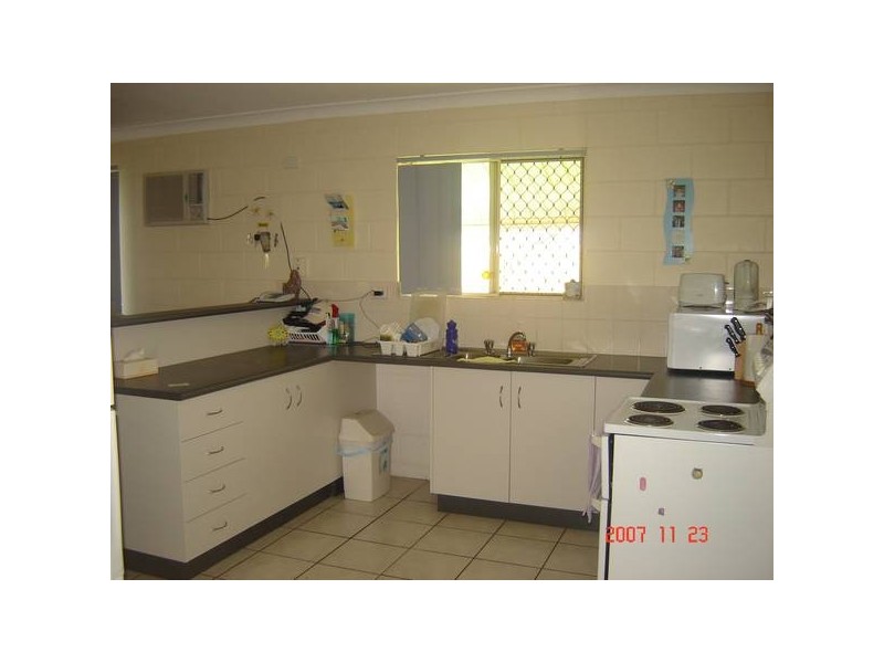 1/23 Somer Street, Hyde Park QLD 4812