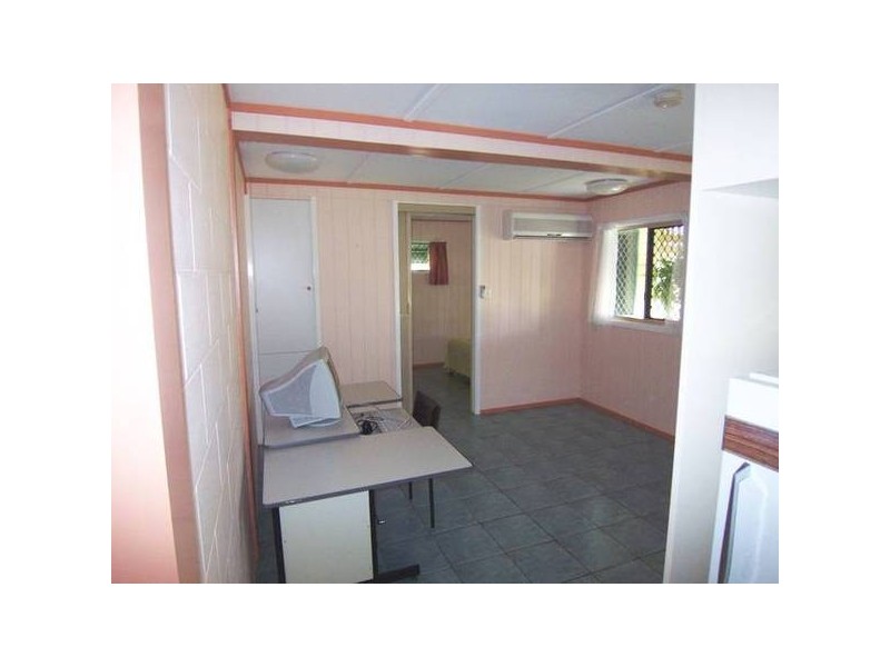 45 Hammett St., Currajong QLD 4812