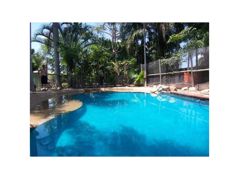 8 Deborah St., Kelso QLD 4815