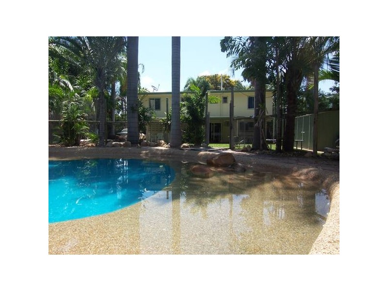 8 Deborah St., Kelso QLD 4815