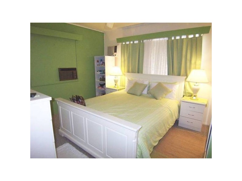 7 Jannila Ave., Cranbrook QLD 4814