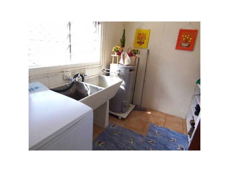 7 Jannila Ave., Cranbrook QLD 4814