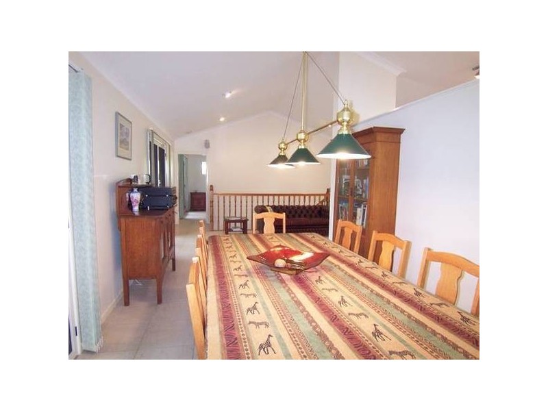 2 Palamino Place, Kelso QLD 4815