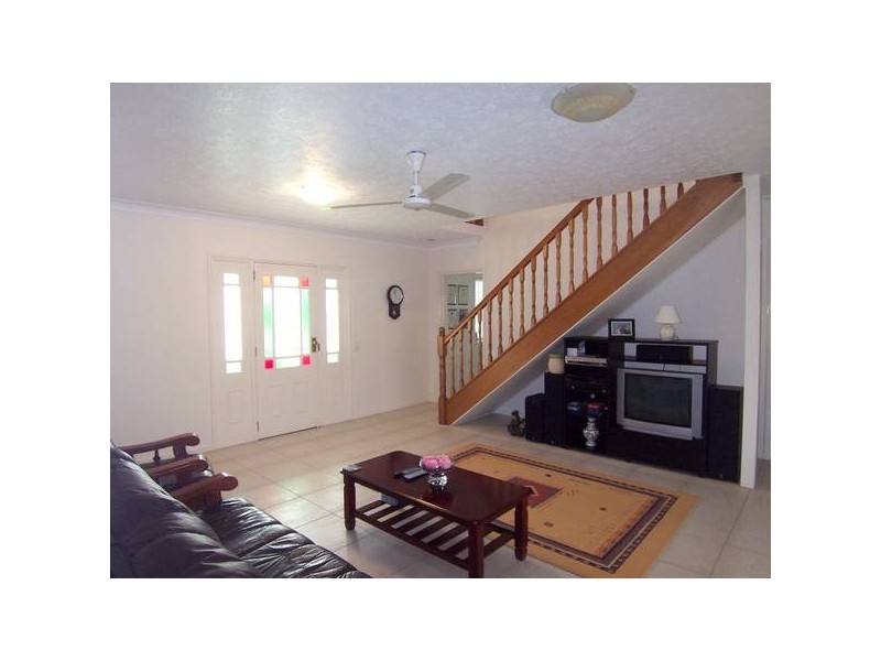 2 Palamino Place, Kelso QLD 4815