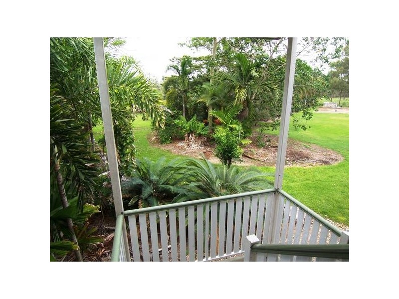 2 Palamino Place, Kelso QLD 4815