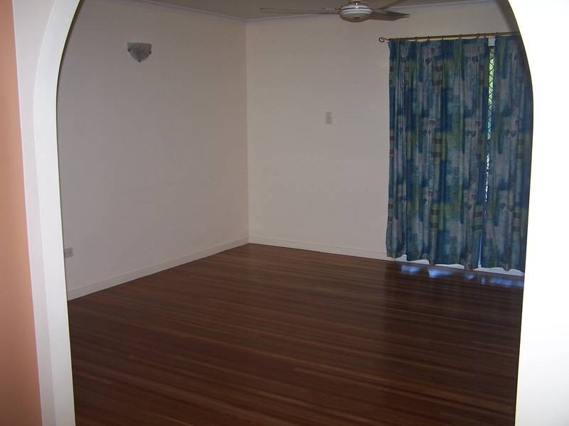 Kirwan QLD 4817