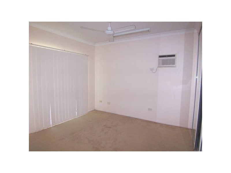 13 Feeney Ave, Rasmussen QLD 4815