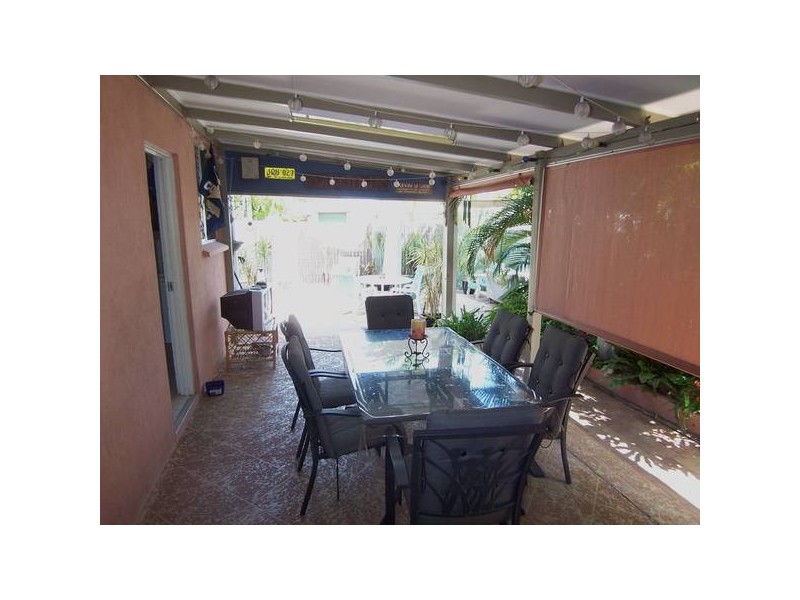 1 Bedarra Ct, Kirwan QLD 4817