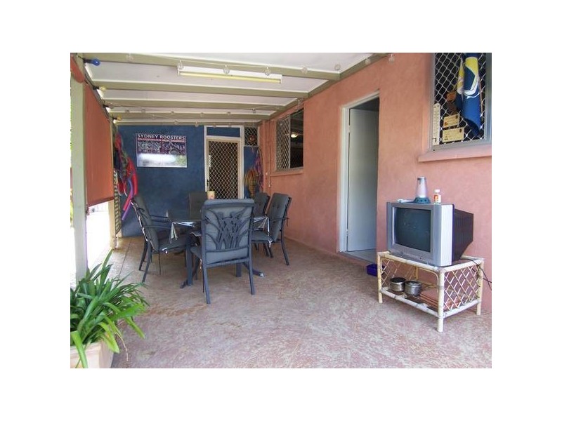 1 Bedarra Ct, Kirwan QLD 4817